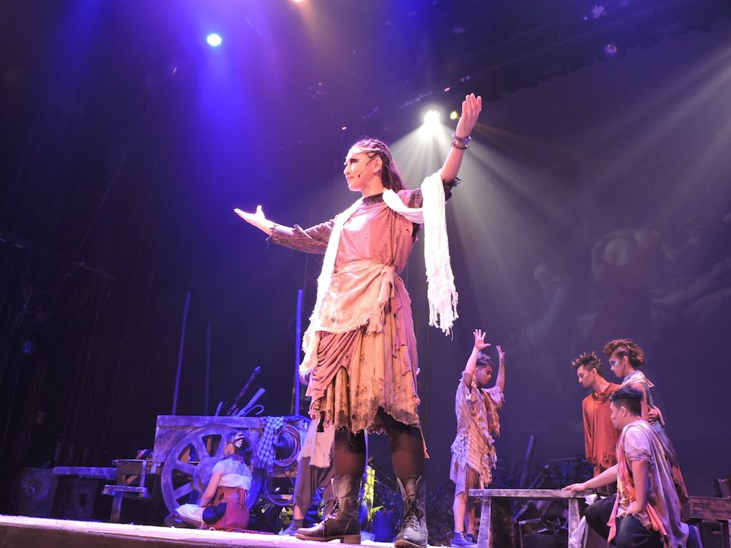 Menchu Lauchengco-Yulo as Socrates