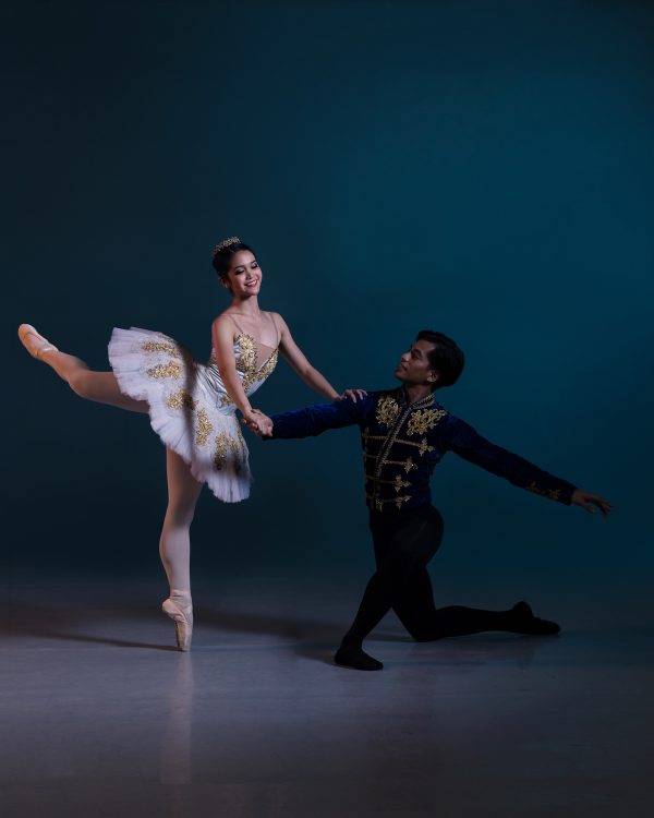 Snow White, Ballet Philippines